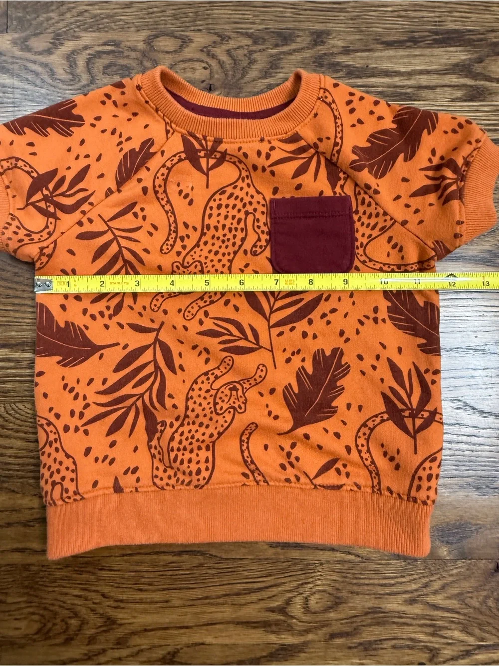 Cat & Jack x Danielle Peterson Kids Cheetah Print Sweatshirt/ Short Set 18 M